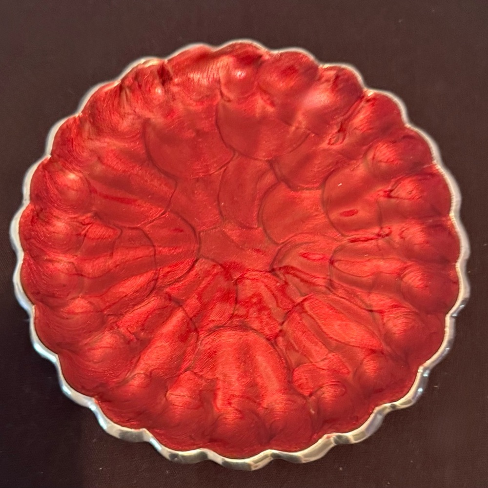 Julia Knight signed 6.5” plate. Red Peony